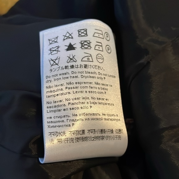 Escada‎ Houndstooth Black Red and White Blazer Jacket with Zipper Detail Size 34 - Picture 12 of 14